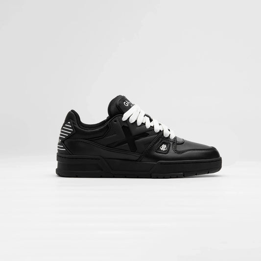 012 TRAINER