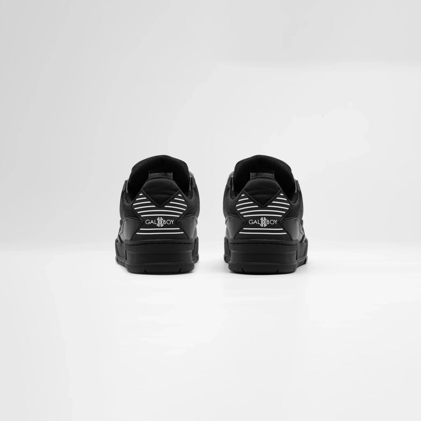 012 TRAINER